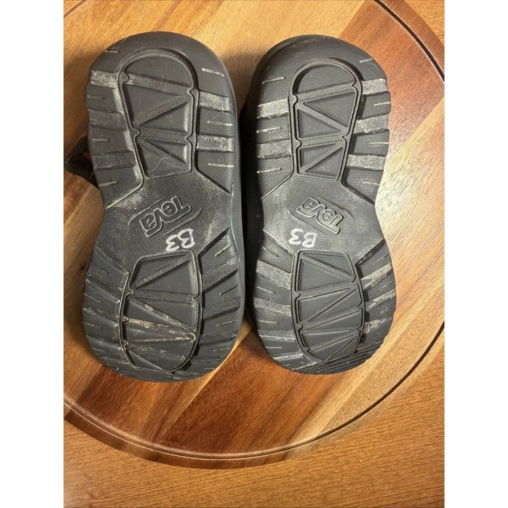 Teva hurricane xlt